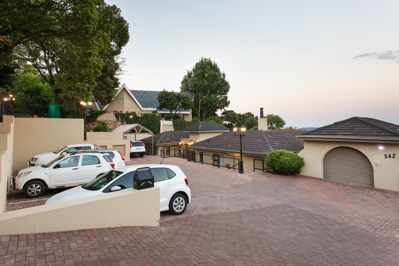 Lavenders At Constantia Guest House Pretoria-Noord Esterno foto